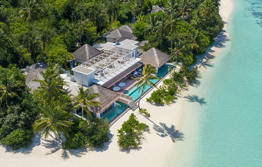 RAFFLES ROYAL RESIDENCE