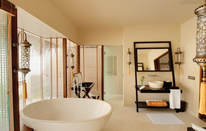 SUNSET FAMILY LAGOON SUITE