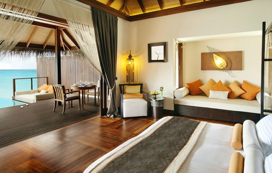 OCEAN VILLA WITH POOL