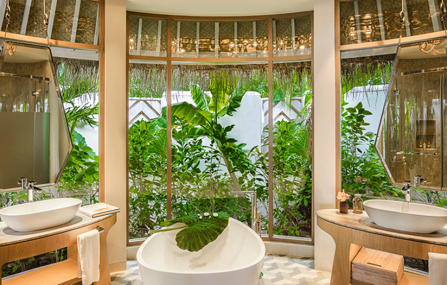 BEACH HOUSE WITH PRIVATE POOL