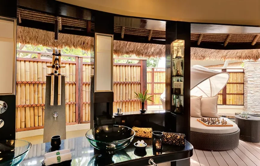 Beachfront Pool Villa