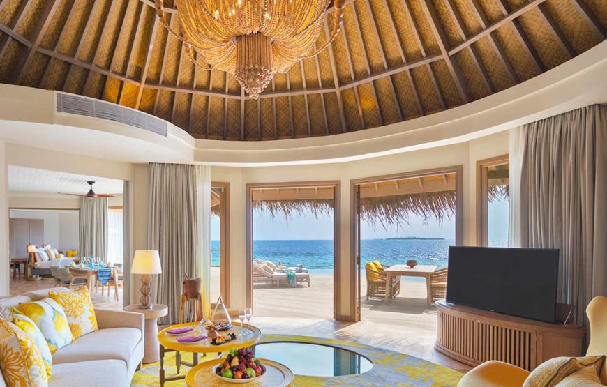 THE NAUTILUS RETREAT WITH PRIVATE POOL