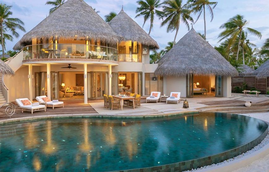 TWO-BEDROOM BEACH RESIDENCE WITH PRIVATE POOL