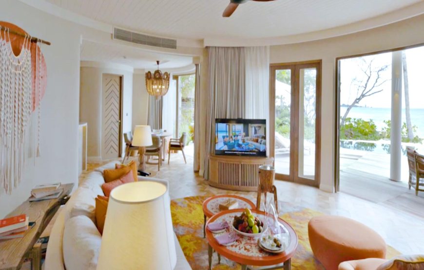 TWO-BEDROOM BEACH RESIDENCE WITH PRIVATE POOL